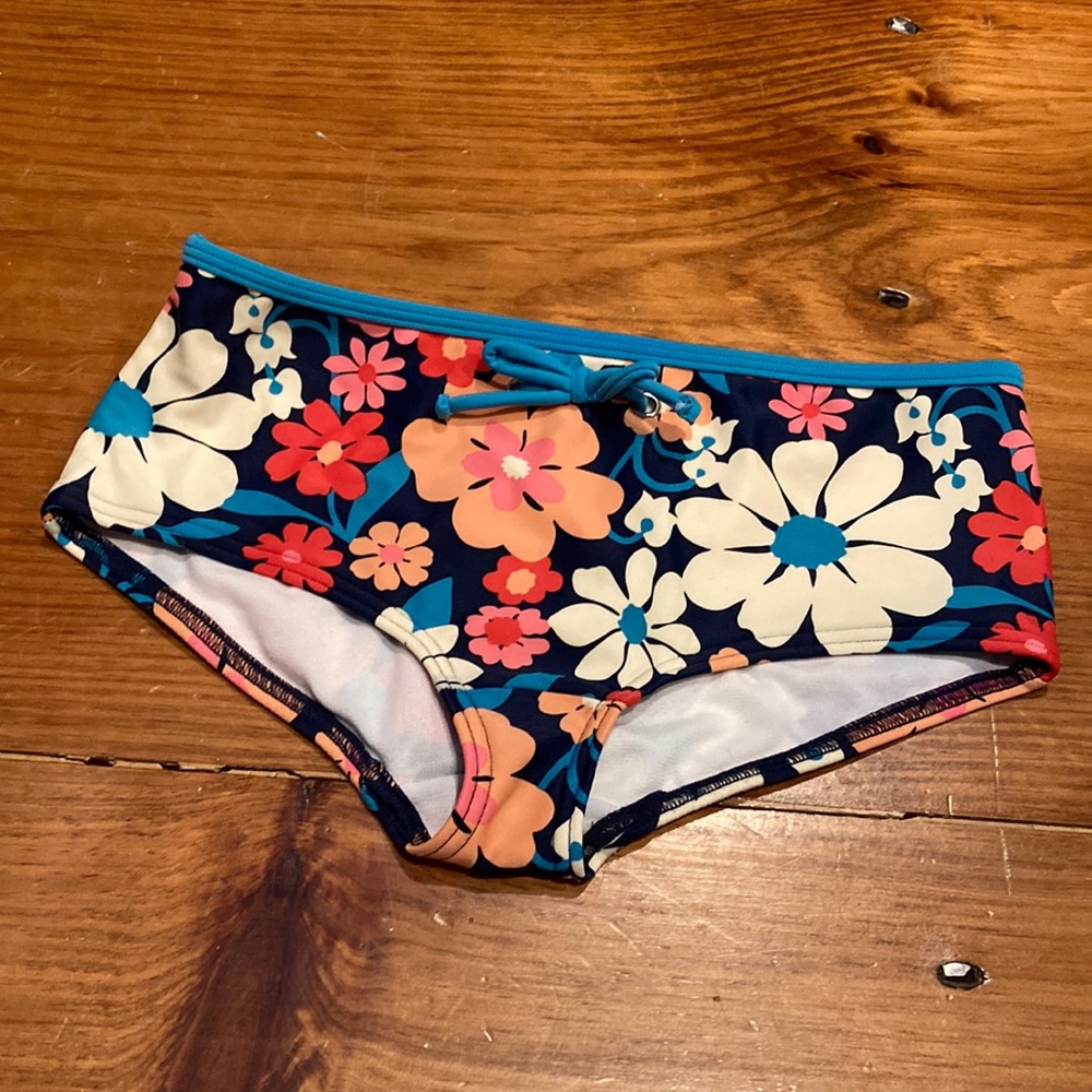 JOHNNIE B (Mini Boden) 11-12 Flower Power Boy Shorts Swim Shorts